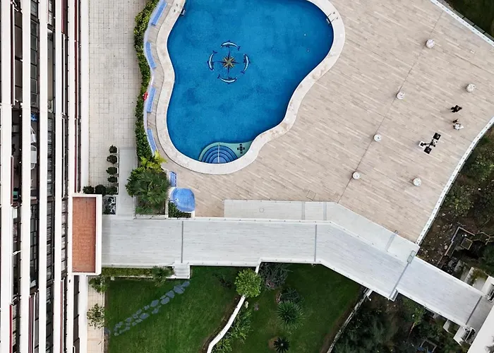Blue Levante 1 * بينايدورم